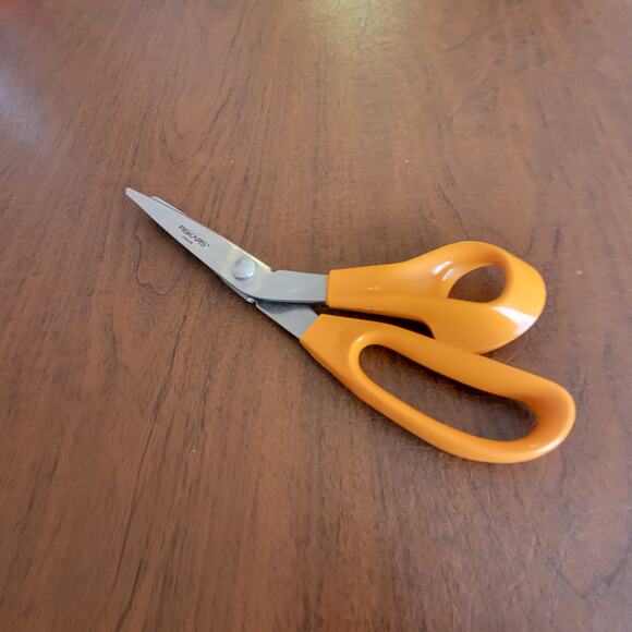 Fiskars Pinking Shears Scissors For Right-Handed Users Orange. Made in USA - Picture 3 of 10